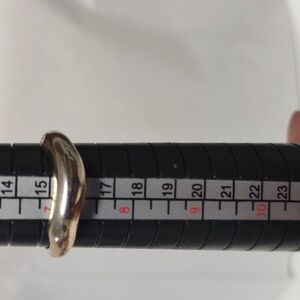 7.25 inch ring silver toned